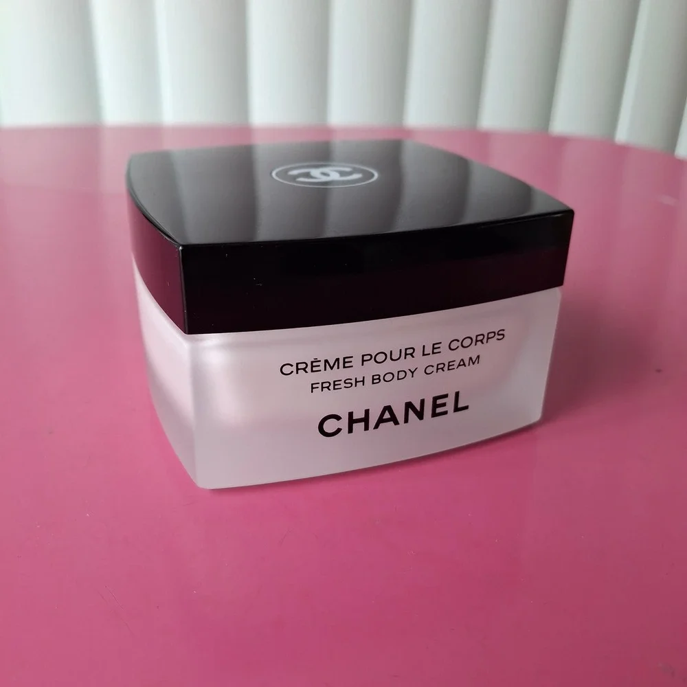 Chanel Les Exclusifs de Chanel Fresh Body Cream 5 oz 150g Crème Pour Le Corps